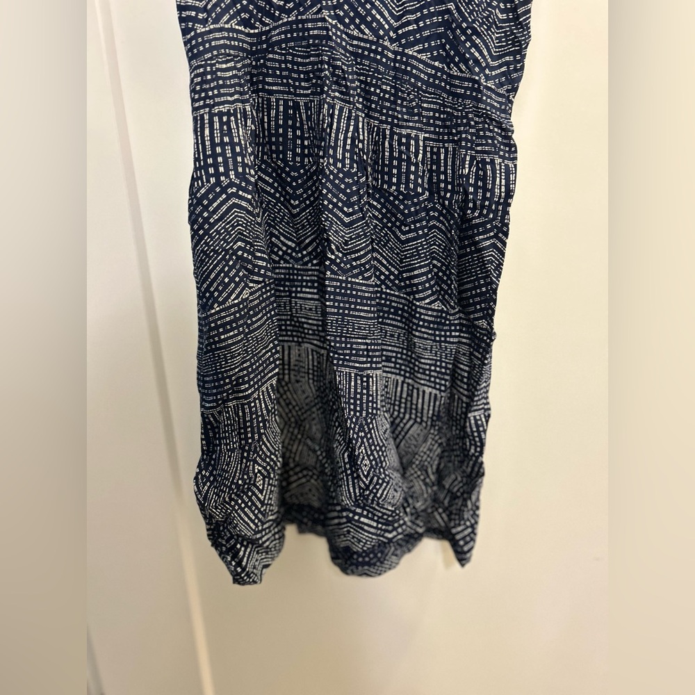 NWT RVCA Nolan Navy Blue Print Dress - Picture 10 of 11